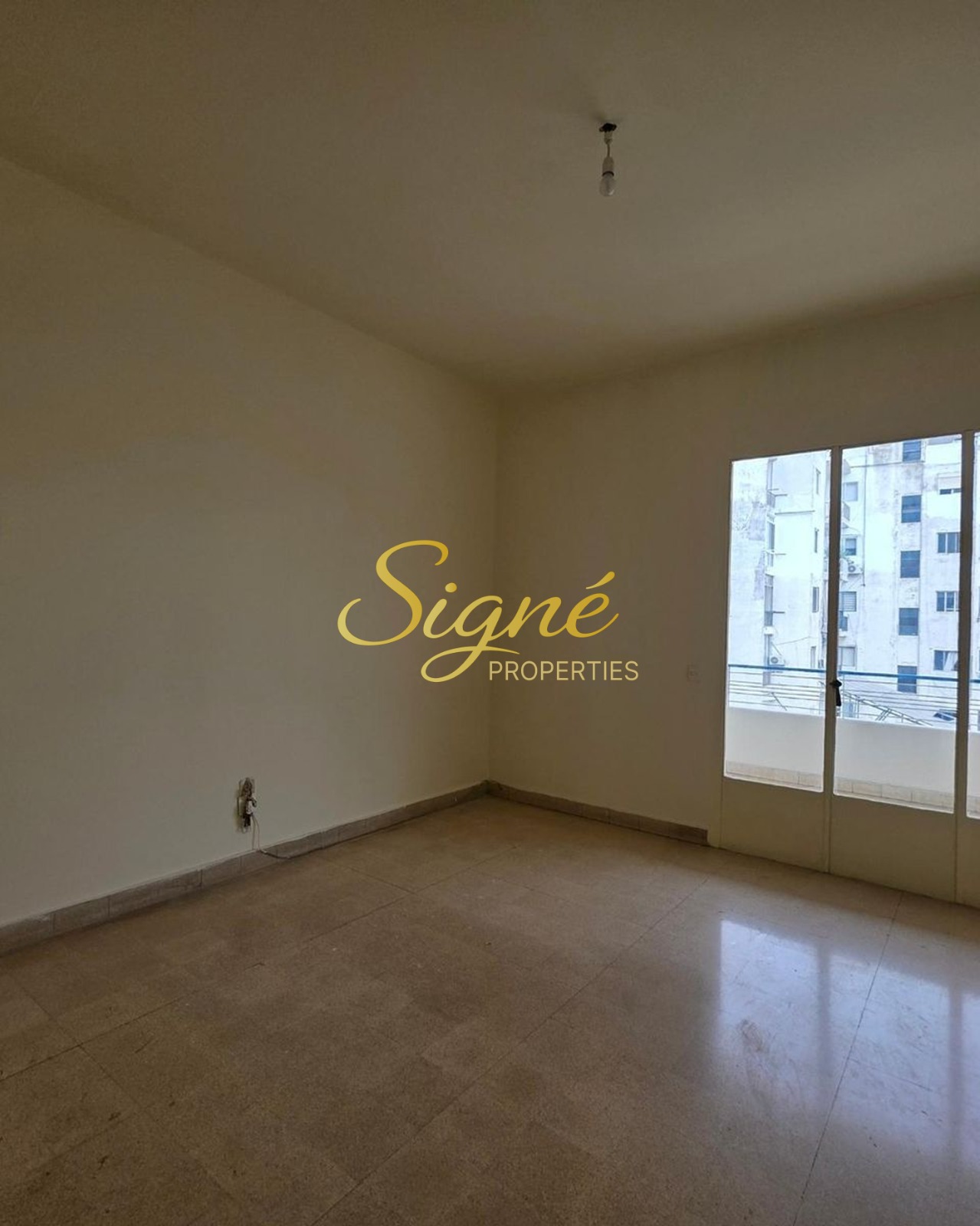 Apartment for Rent – Achrafieh – SGMJ152